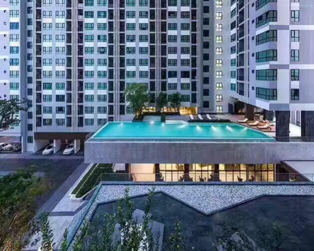 The Base Condo Pattaya Eksteriør billede