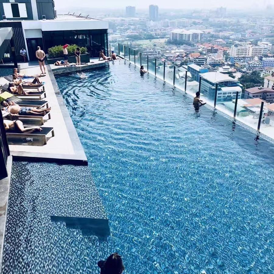 The Base Condo Pattaya Eksteriør billede